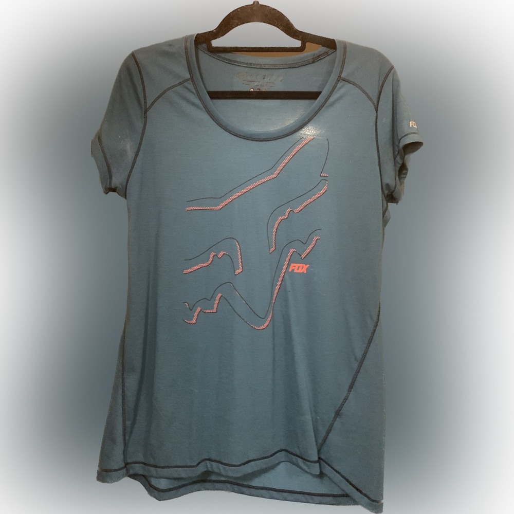 Large active wear fox rider t-shirt barely worn